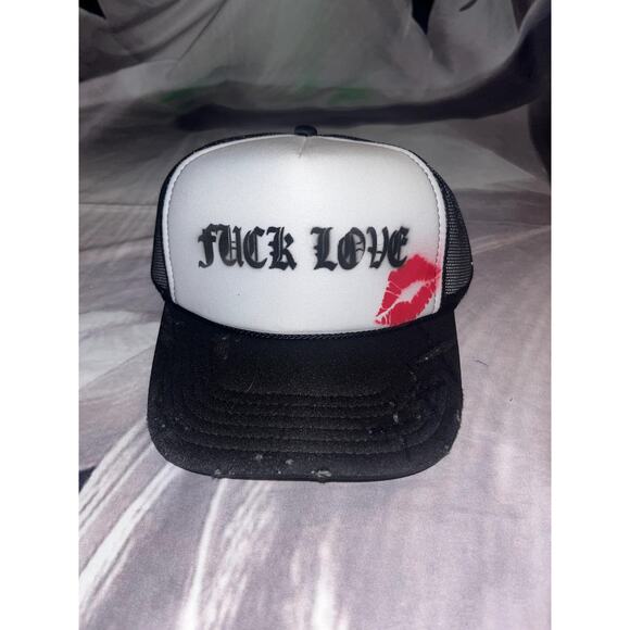 FVCK LOVE designer Airbrushed 5 panel SnapBack Trucker Hat - Picture 1 of 4